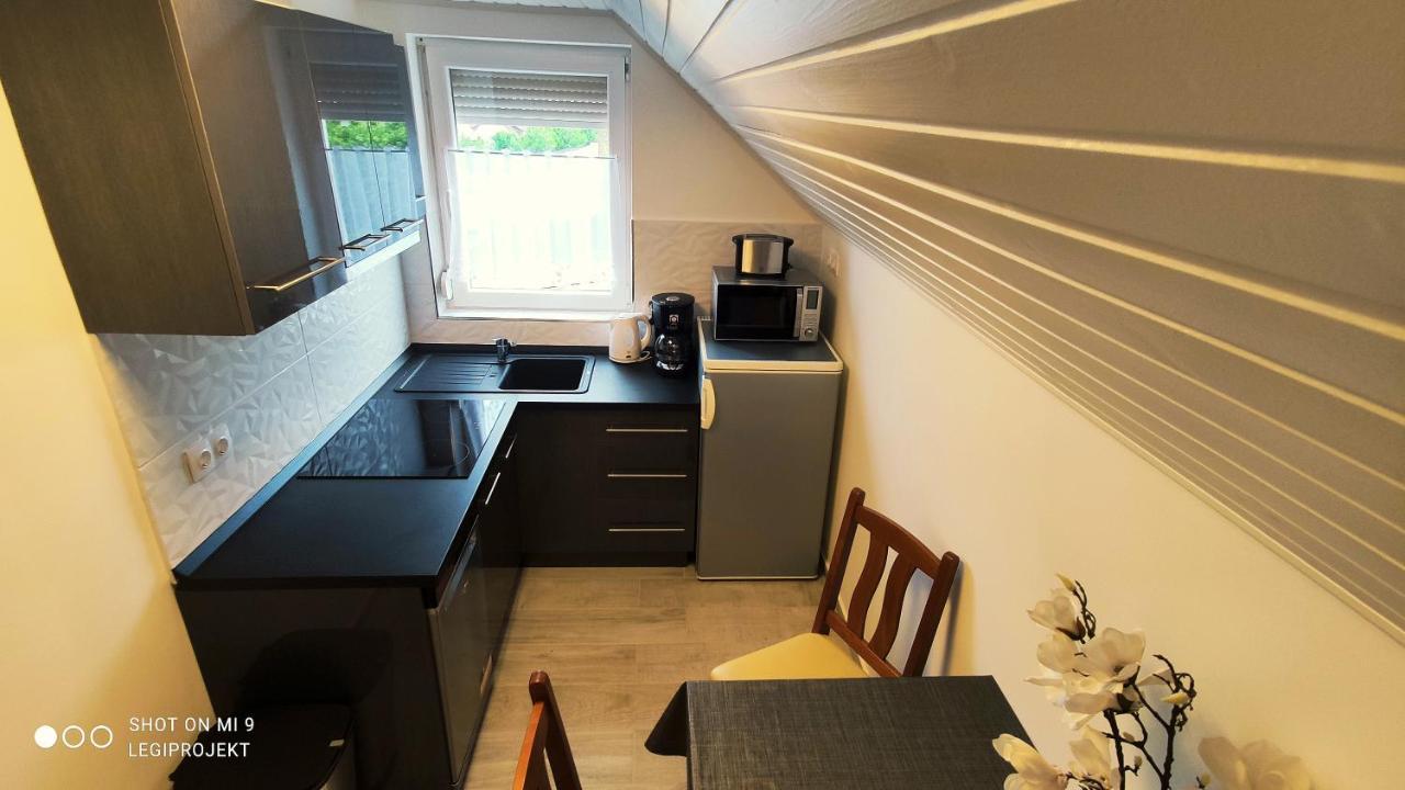 Appartement Papp Apartmanhaz à Vonyarcvashegy Extérieur photo