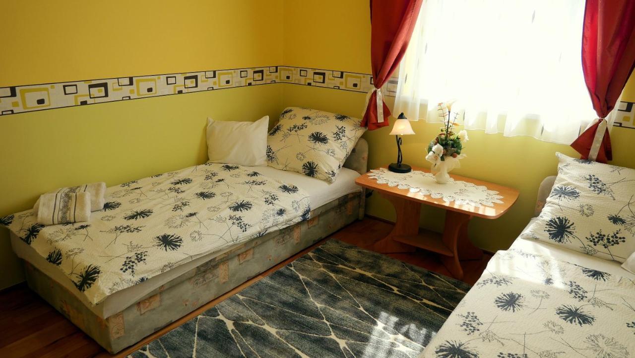 Appartement Papp Apartmanhaz à Vonyarcvashegy Extérieur photo