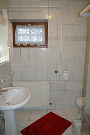 Appartement Papp Apartmanhaz à Vonyarcvashegy Extérieur photo